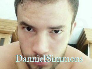 Danniel_Simmons