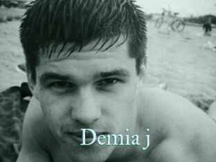 Demia_j