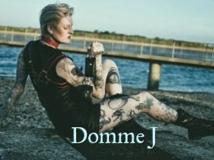 Domme_J