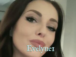 Evelyne1