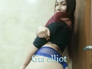 Gia_elliot