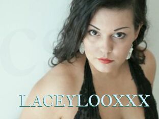 LACEYLOOXXX