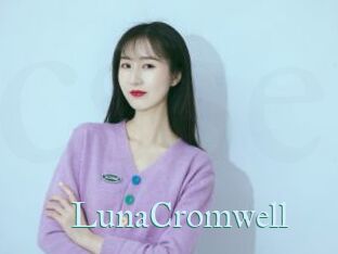 LunaCromwell