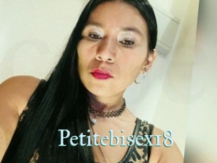 Petitebisex18